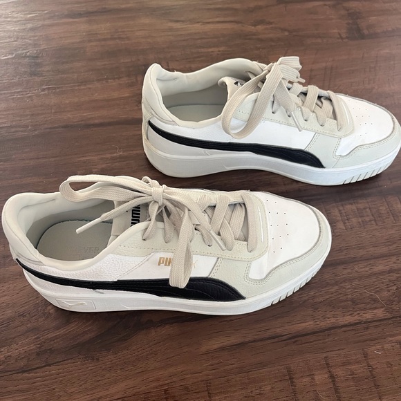 Puma White and Black Casual Sneakers - Picture 1 of 6